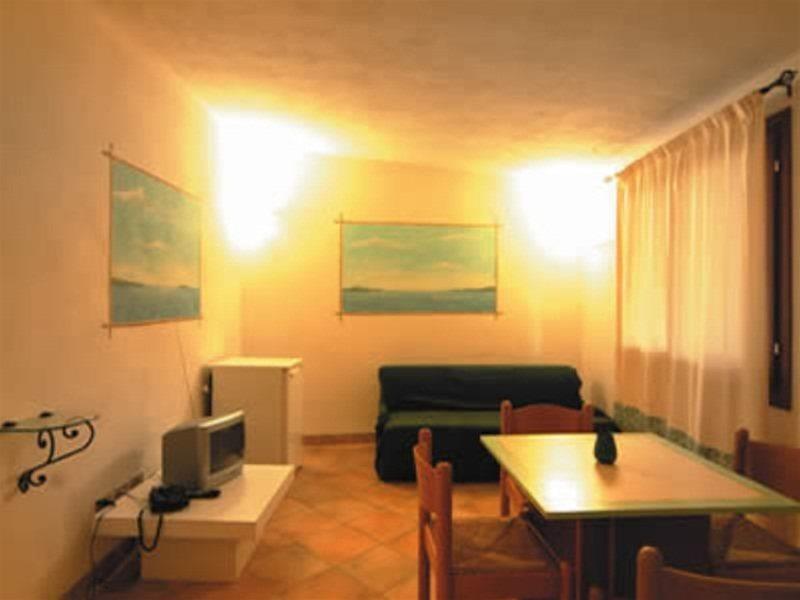 Hotel Residence Rena Bianca 바야사드리니아 외부 사진