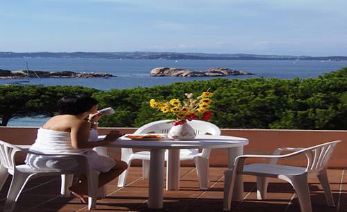 Hotel Residence Rena Bianca 바야사드리니아 객실 사진